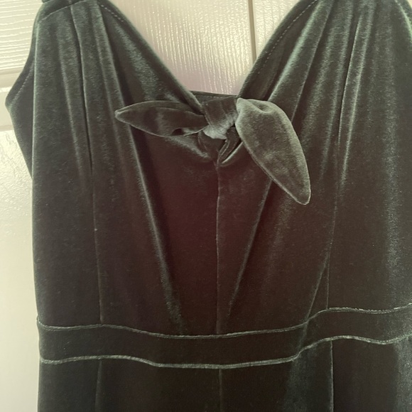 Abercrombie and Fitch velvet jumpsuit - Picture 7 of 8